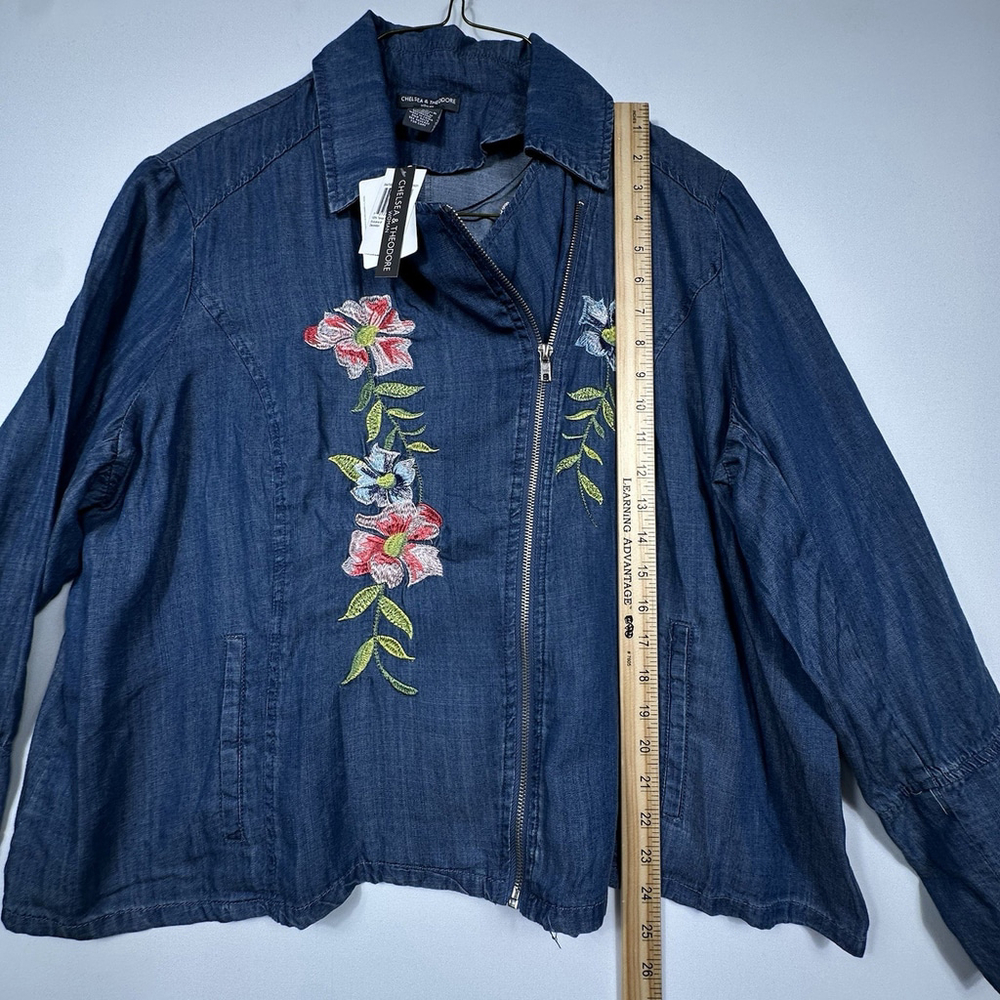 Chelsea & Theodore Denim Zip up Floral Embroided Jacket Size 2XL - Picture 12 of 12